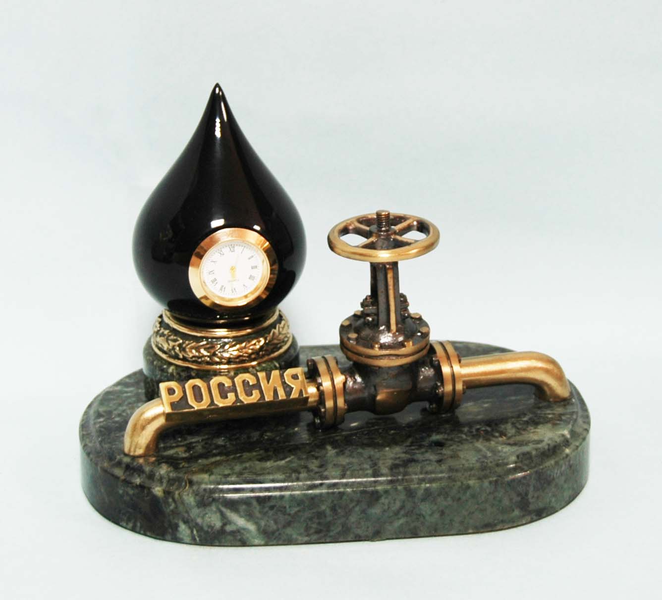 Сувенир-часы \"Российская нефтяная промышленность\"