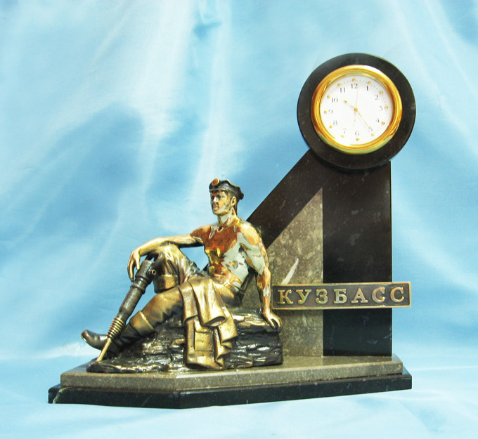 Часы " Шахтер Кузбасса " (заказное изделие)